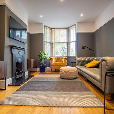Hereford - Clifton Villa - Beautifully Presented House Located A Short Walk From City Centre - Sleeps 6 Guests - Perfect For Exploring Hereford - Hosted By Rentmyhouse Экстерьер фото