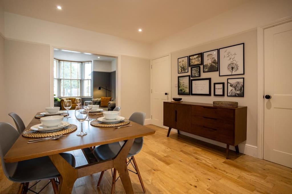 Hereford - Clifton Villa - Beautifully Presented House Located A Short Walk From City Centre - Sleeps 6 Guests - Perfect For Exploring Hereford - Hosted By Rentmyhouse Экстерьер фото