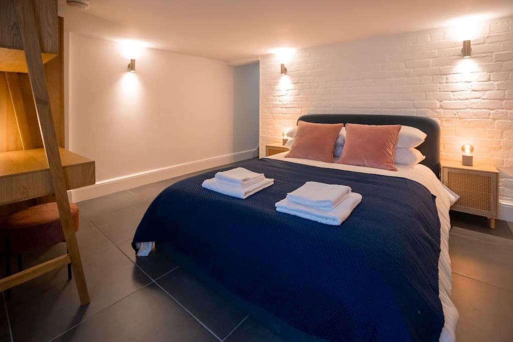 Hereford - Clifton Villa - Beautifully Presented House Located A Short Walk From City Centre - Sleeps 6 Guests - Perfect For Exploring Hereford - Hosted By Rentmyhouse Экстерьер фото