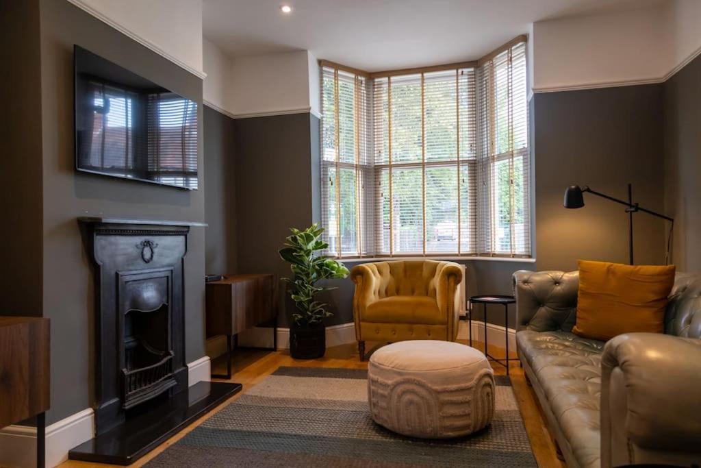 Hereford - Clifton Villa - Beautifully Presented House Located A Short Walk From City Centre - Sleeps 6 Guests - Perfect For Exploring Hereford - Hosted By Rentmyhouse Экстерьер фото